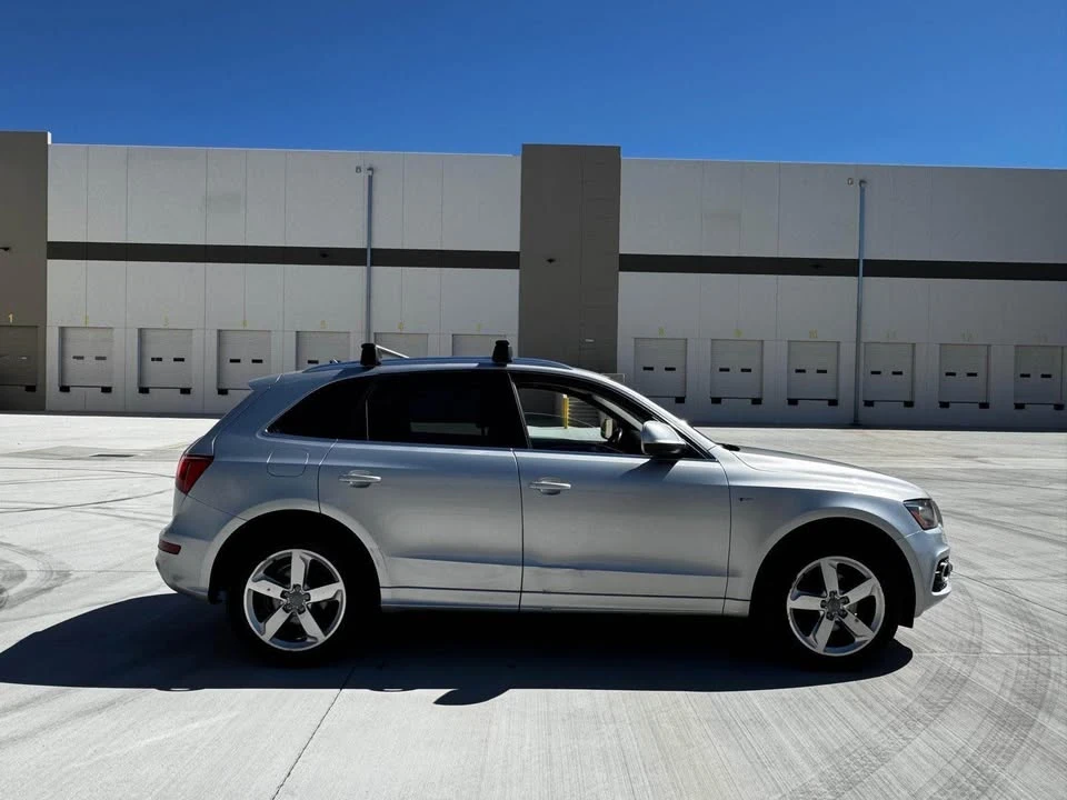 2011 Audi 8R Q5 - Image 7 of 12