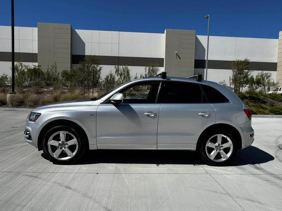 2011 Audi 8R Q5 - Image 3 of 12