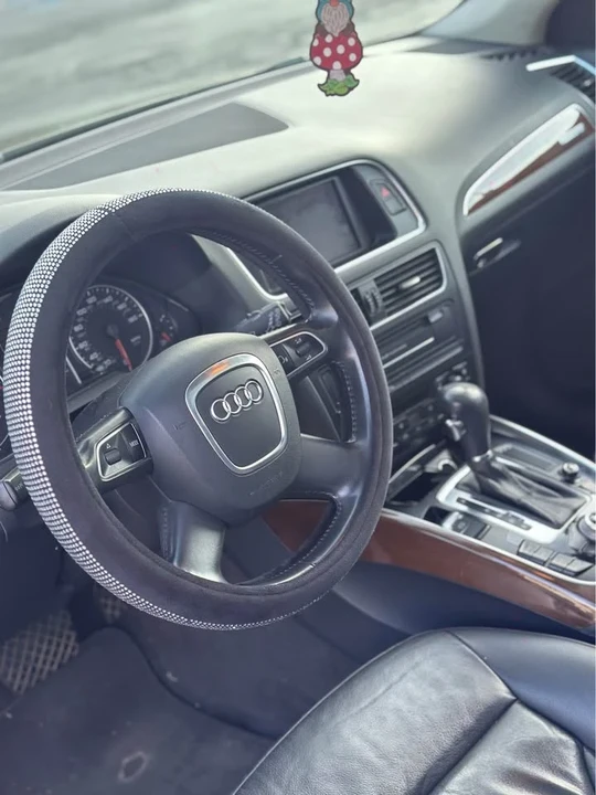 2011 Audi 8R Q5 - Image 7 of 11
