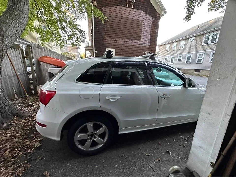 2011 Audi 8R Q5 - Image 4 of 5