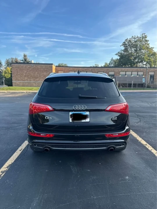 2011 Audi 8R Q5 - Image 10 of 11