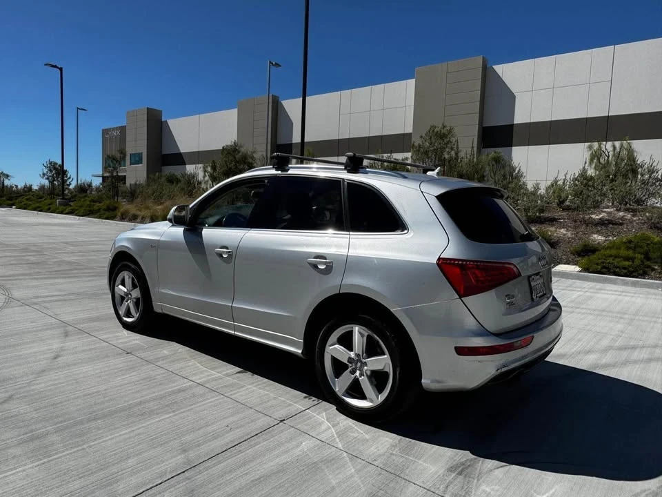 2011 Audi 8R Q5 - Image 4 of 12