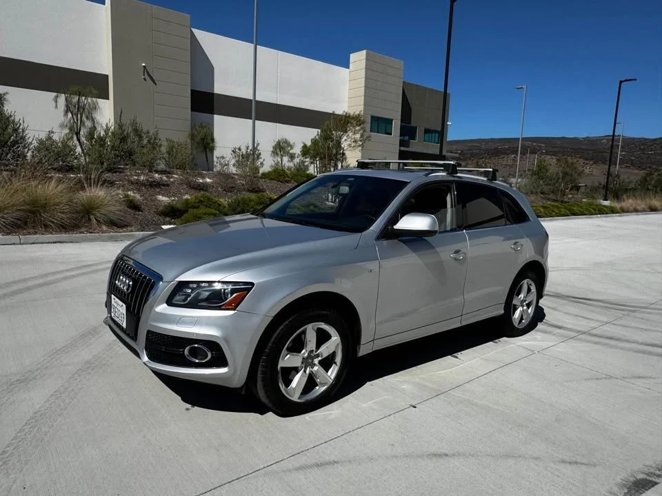 2011 Audi 8R Q5 - Image 2 of 12