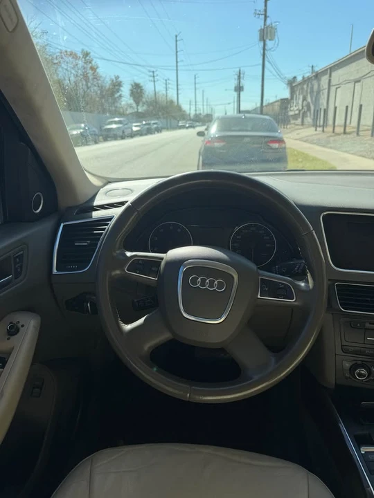 2011 Audi 8R Q5 - Image 10 of 10