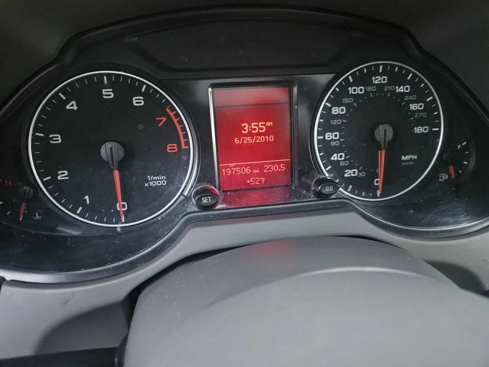 2011 Audi 8R Q5 - Image 7 of 8
