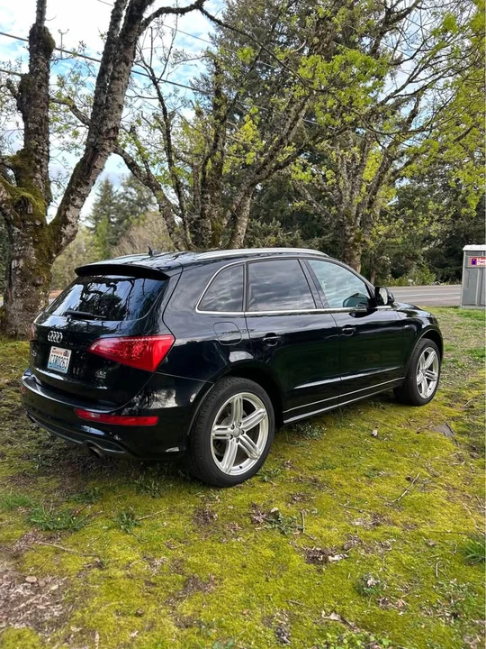 2011 Audi 8R Q5 - Image 3 of 12