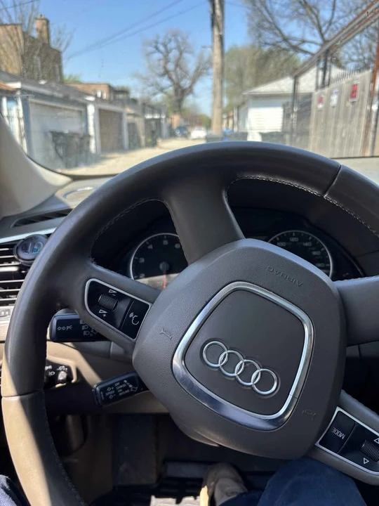 2011 Audi 8R Q5 - Image 5 of 12