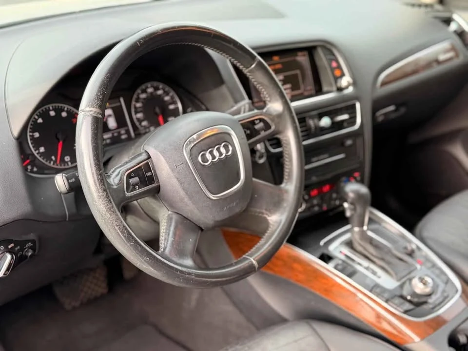 2011 Audi 8R Q5 - Image 16 of 18