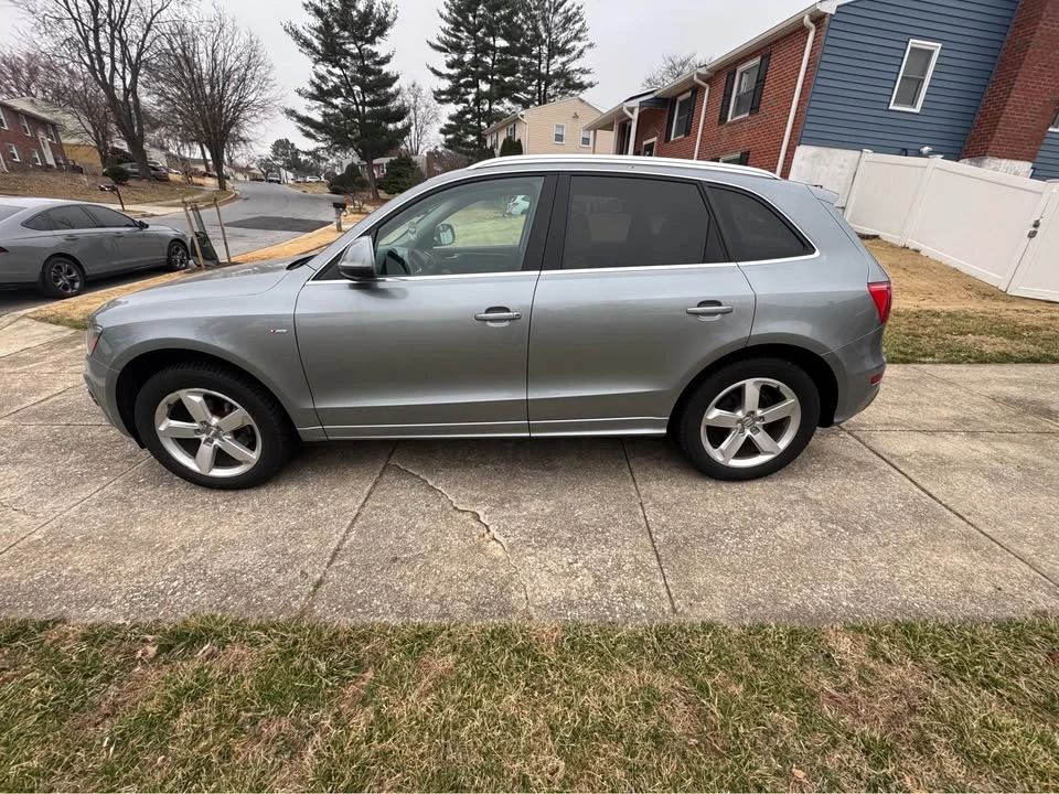 2011 Audi 8R Q5 - Image 6 of 17