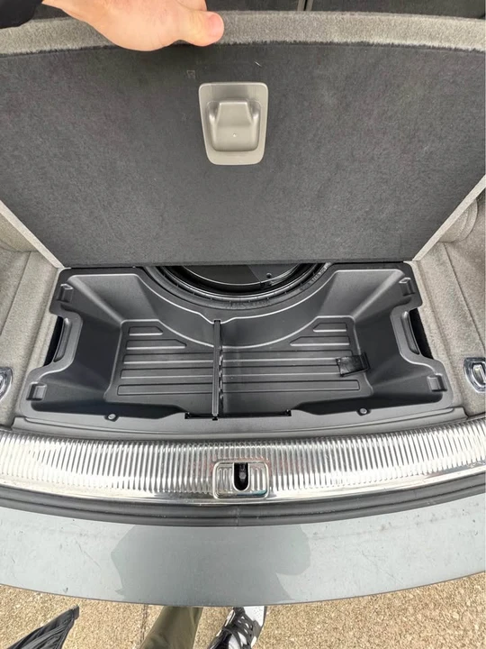 2011 Audi 8R Q5 - Image 10 of 17