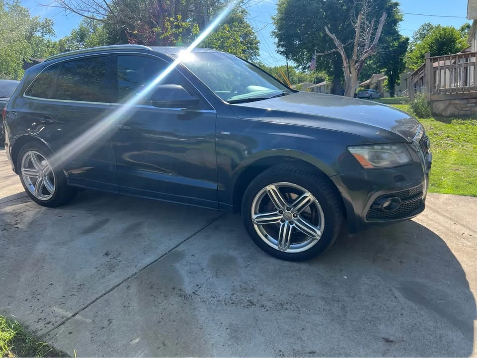 2011 Audi 8R Q5 - Image 12 of 16