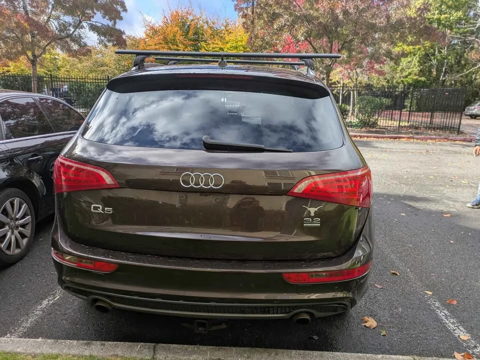 2011 Audi 8R Q5 - Image 2 of 8