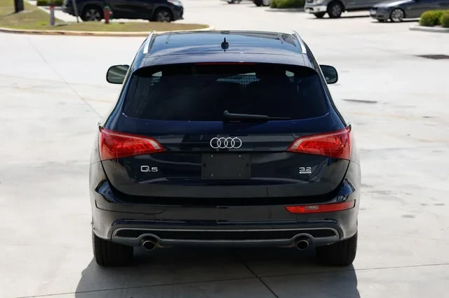2011 Audi 8R Q5 - Image 9 of 19