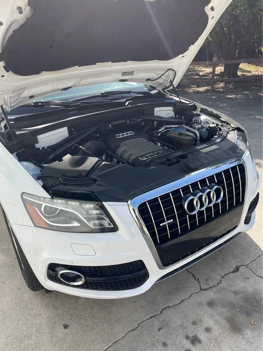 2011 Audi 8R Q5 - Image 7 of 10