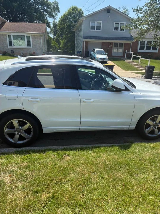 2011 Audi 8R Q5 - Image 3 of 6