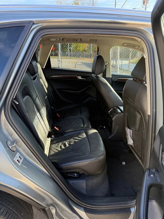 2011 Audi 8R Q5 - Image 15 of 16