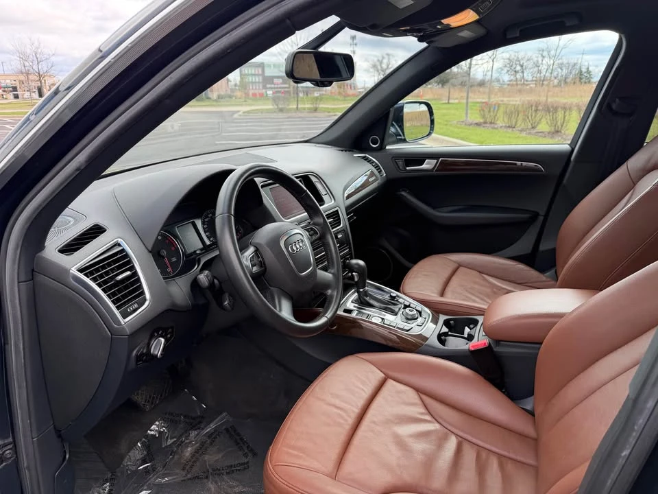 2011 Audi 8R Q5 - Image 8 of 17
