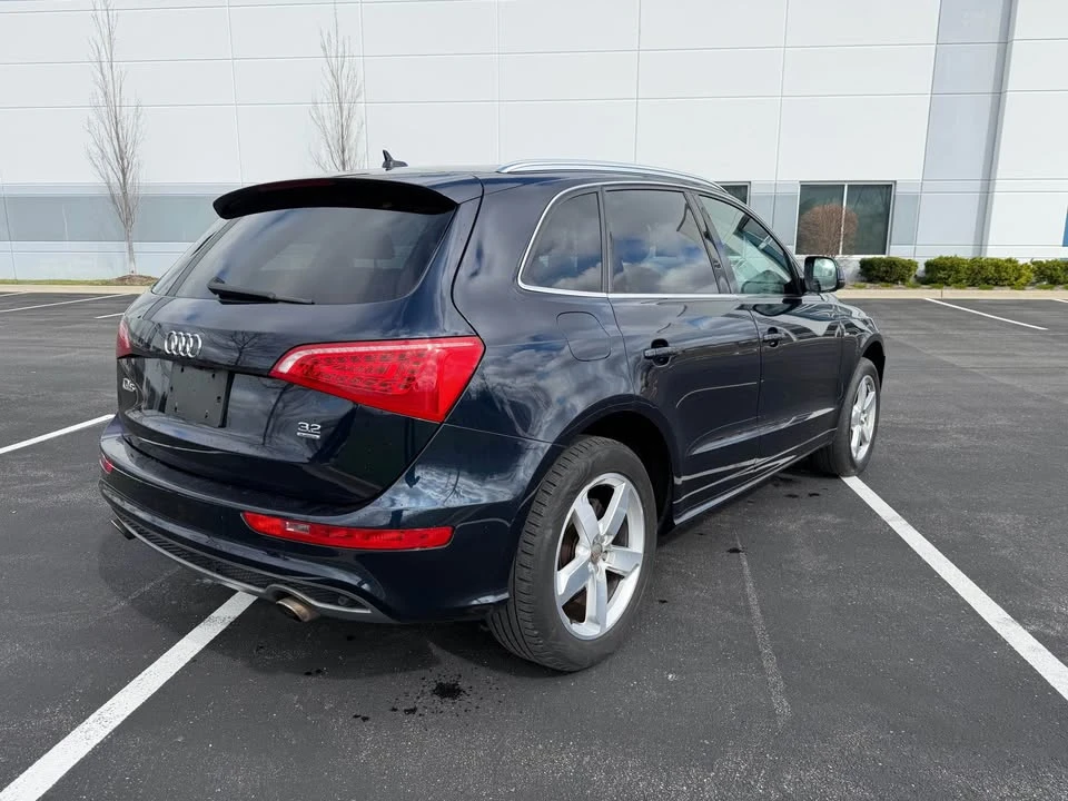 2011 Audi 8R Q5 - Image 5 of 17