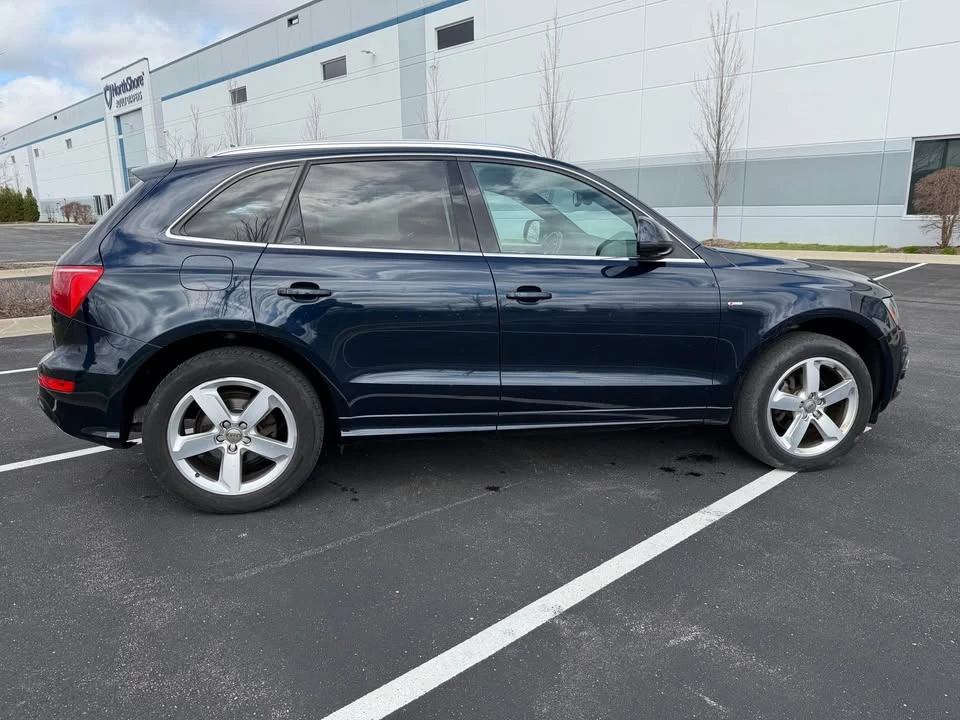 2011 Audi 8R Q5 - Image 6 of 17