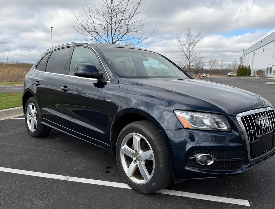 2011 Audi 8R Q5 - Image 7 of 17