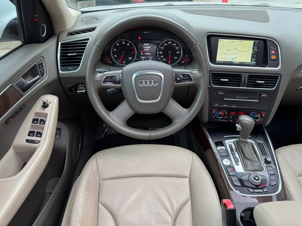 2011 Audi 8R Q5 - Image 3 of 19