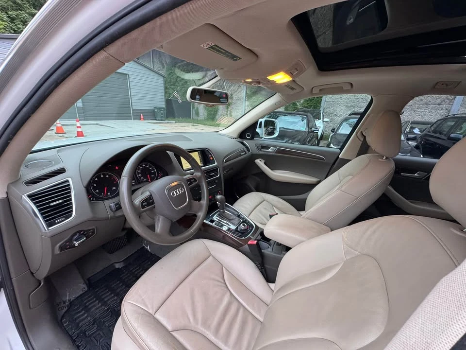 2011 Audi 8R Q5 - Image 10 of 19