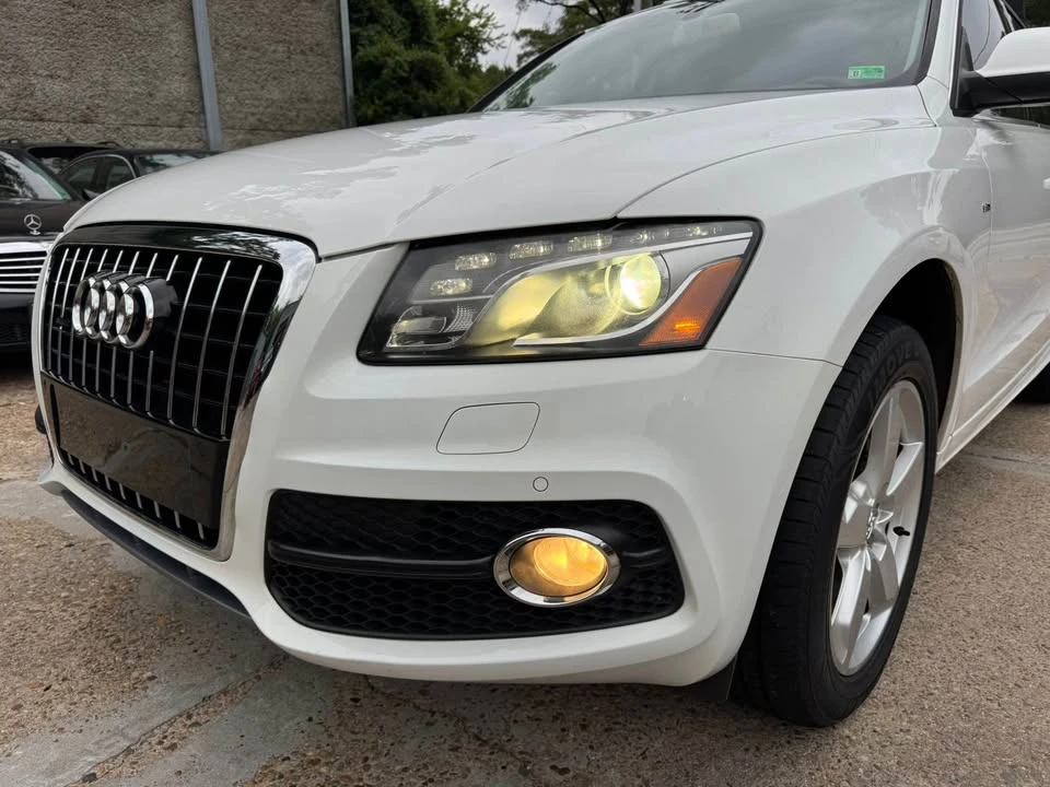 2011 Audi 8R Q5 - Image 7 of 20