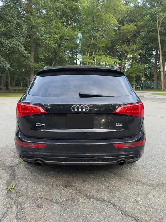2011 Audi 8R Q5 - Image 5 of 18