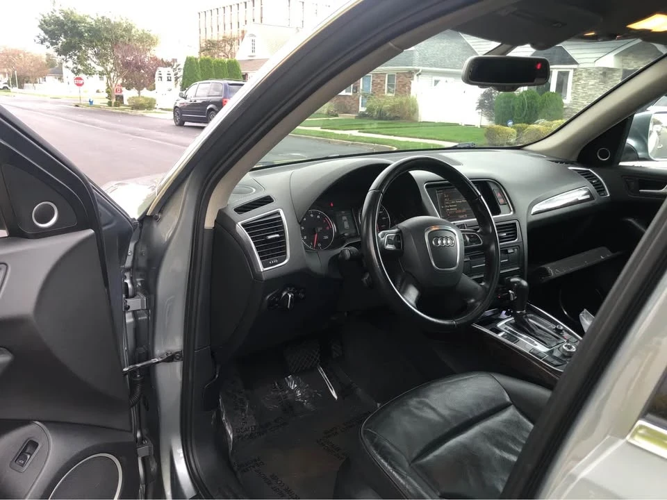 2011 Audi 8R Q5 - Image 6 of 8