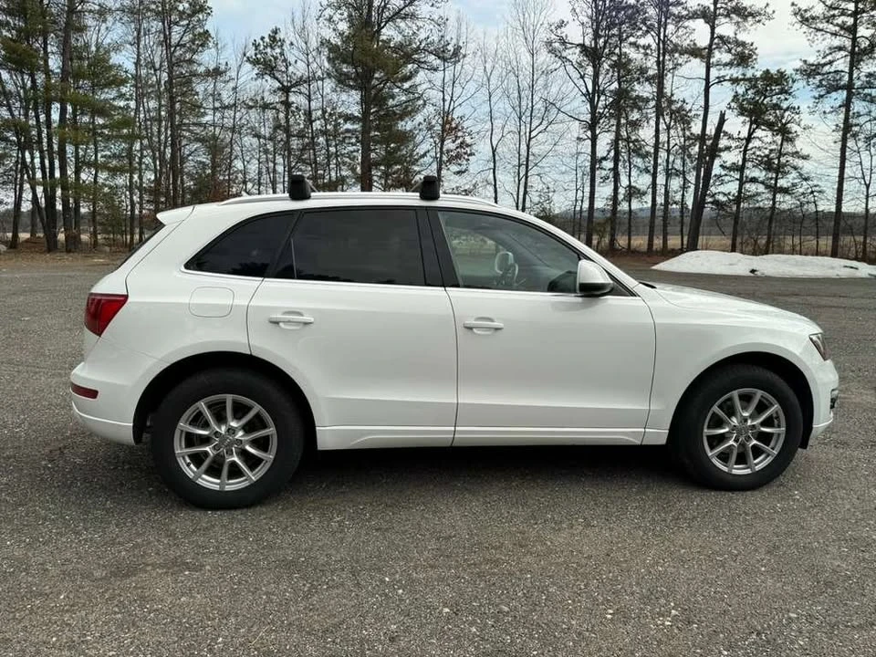 2011 Audi 8R Q5 - Image 8 of 17