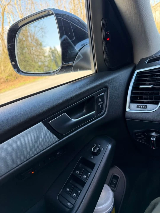 2011 Audi 8R Q5 - Image 9 of 13