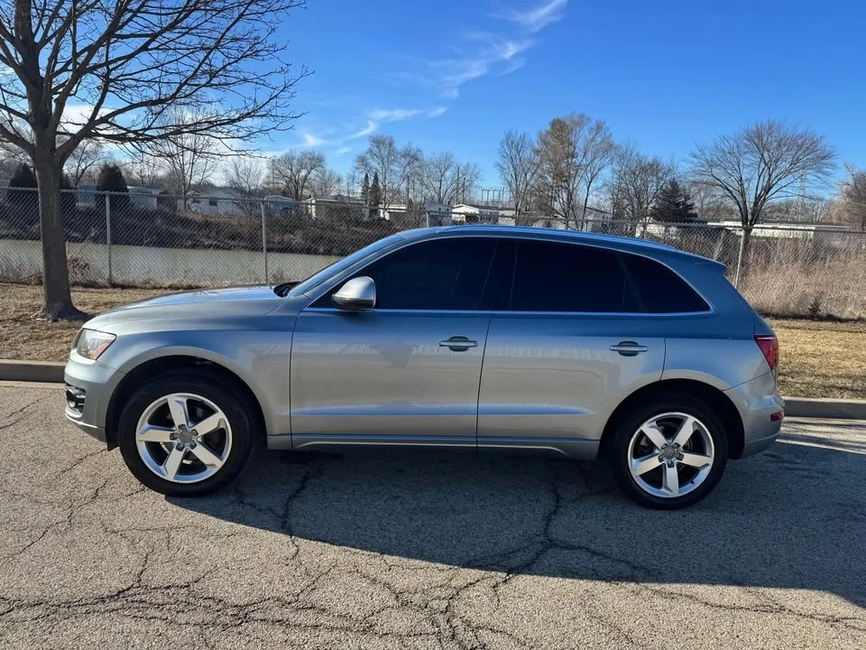 2011 Audi 8R Q5 - Image 2 of 12