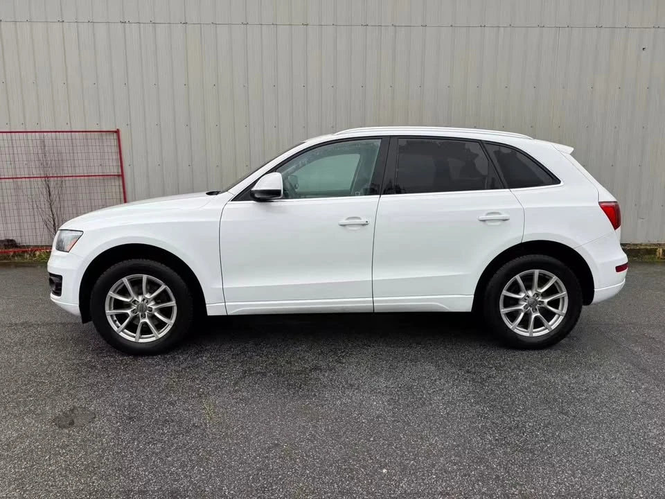 2011 Audi 8R Q5 - Image 2 of 9