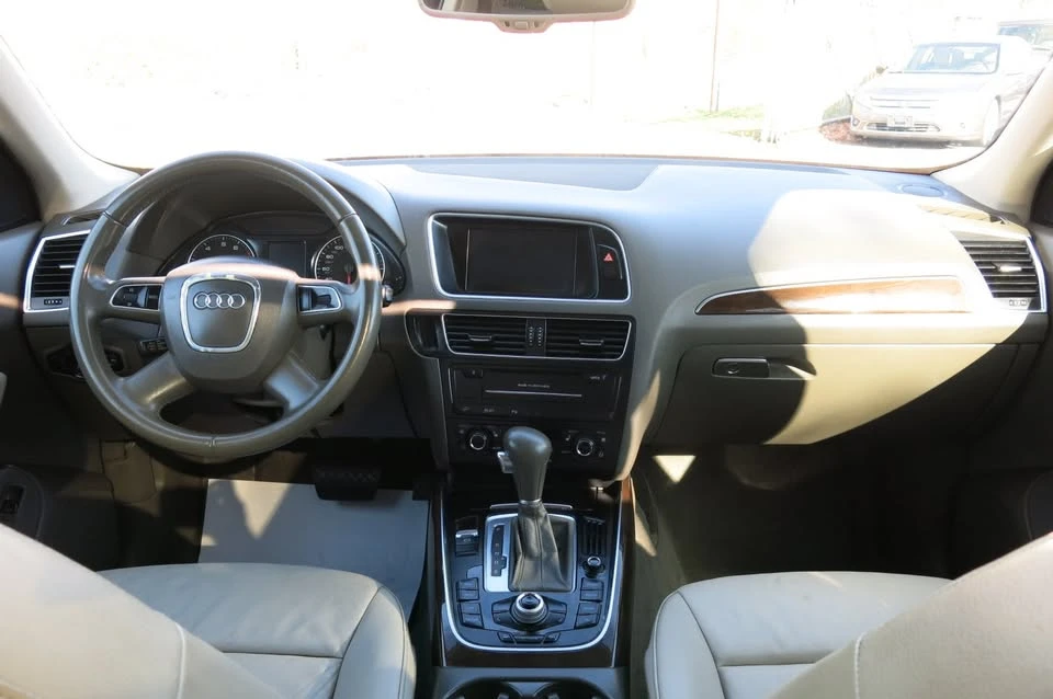 2011 Audi 8R Q5 - Image 12 of 20