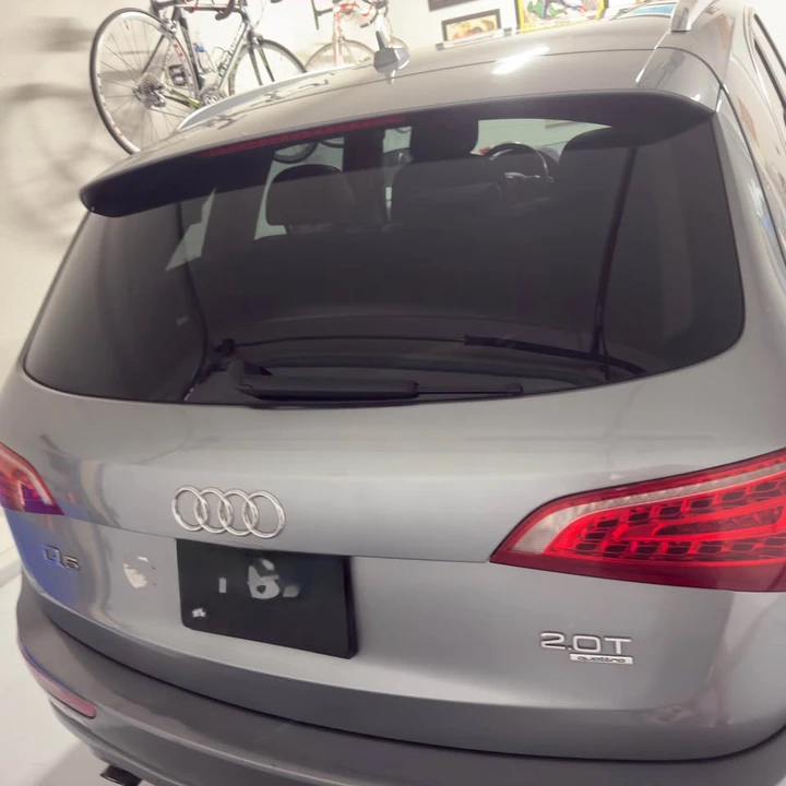 2011 Audi 8R Q5 - Image 8 of 8