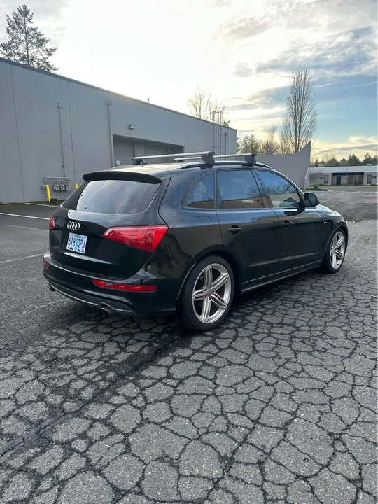2011 Audi 8R Q5 - Image 3 of 10