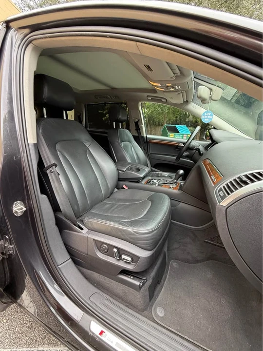 2011 Audi 4L Q7 - Image 8 of 20