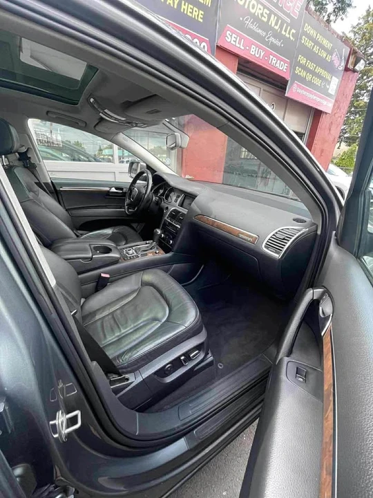 2011 Audi 4L Q7 - Image 6 of 11