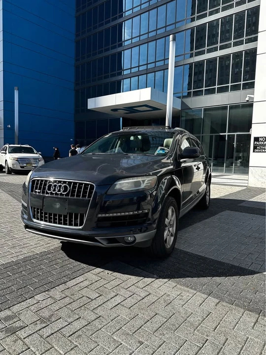 2011 Audi 4L Q7 - Image 2 of 14