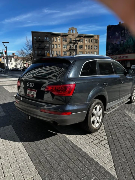 2011 Audi 4L Q7 - Image 5 of 14