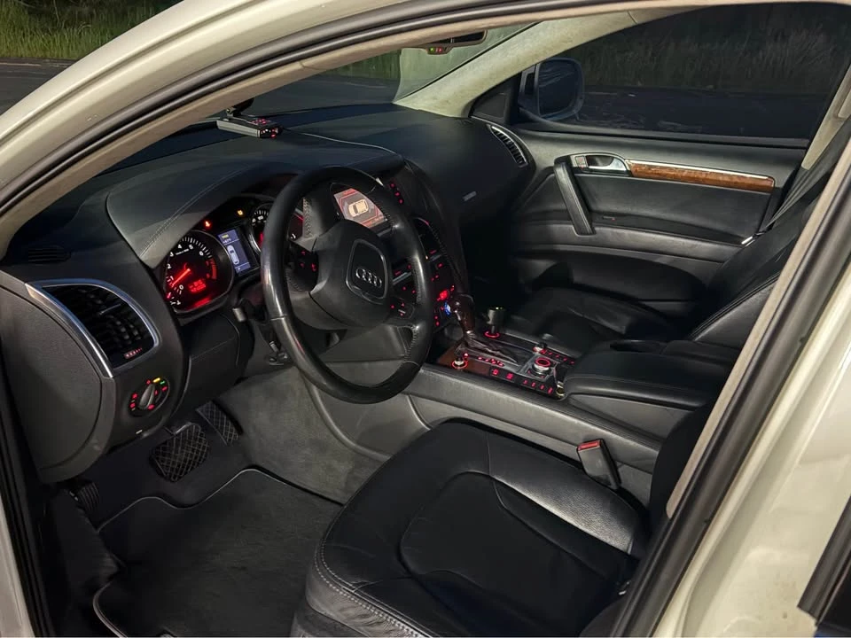 2011 Audi 4L Q7 - Image 5 of 8
