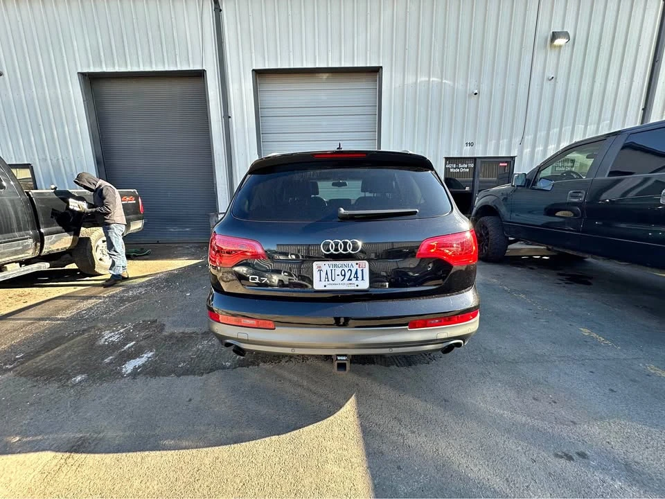2011 Audi 4L Q7 - Image 2 of 7