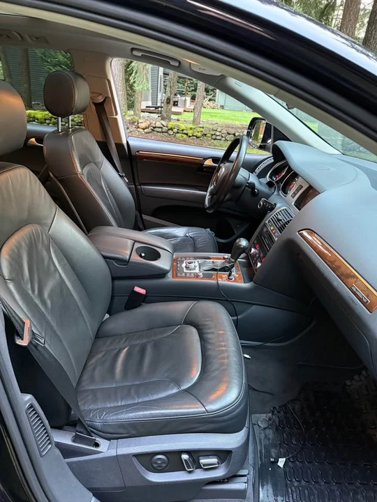 2011 Audi 4L Q7 - Image 8 of 12