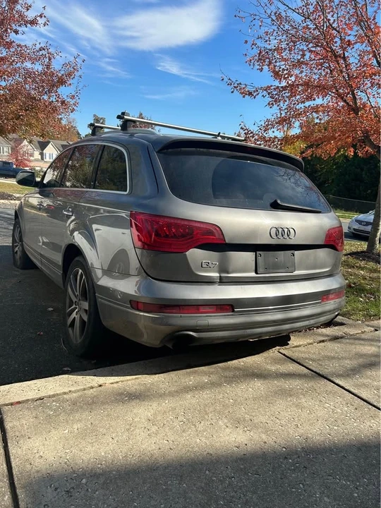 2011 Audi 4L Q7 - Image 2 of 6