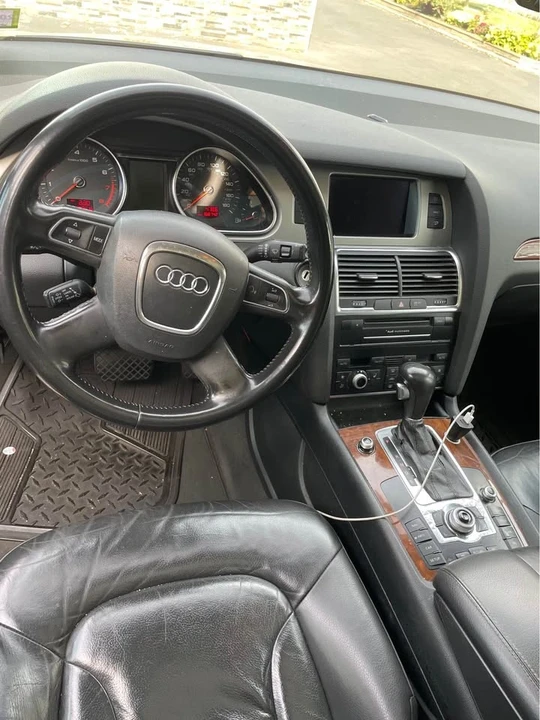 2011 Audi 4L Q7 - Image 6 of 8