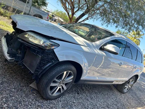 2011 Audi Q7 3.0T Premium