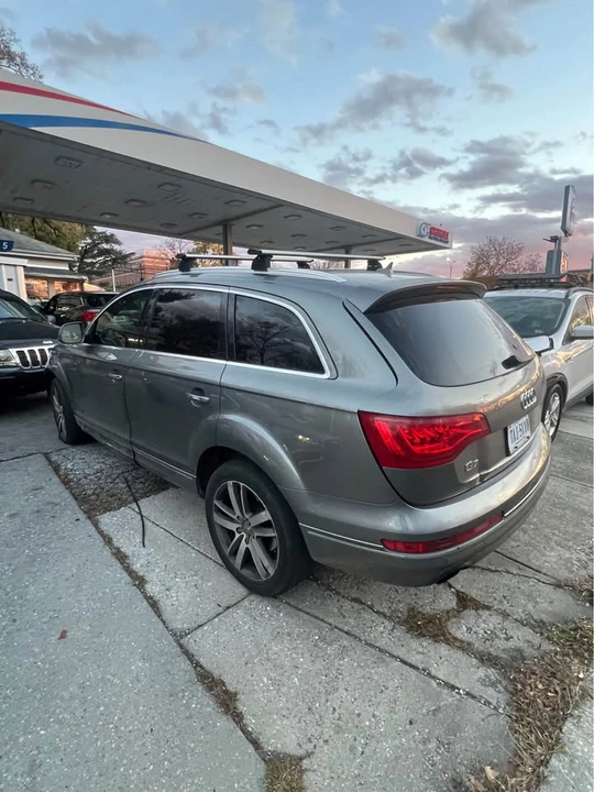 2011 Audi 4L Q7 - Image 6 of 16