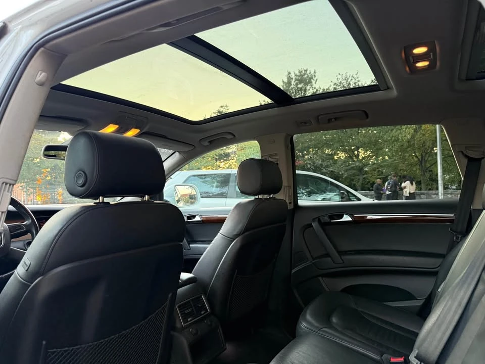2011 Audi 4L Q7 - Image 2 of 16