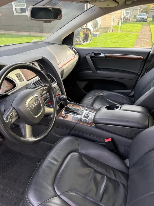 2011 Audi 4L Q7 - Image 5 of 8