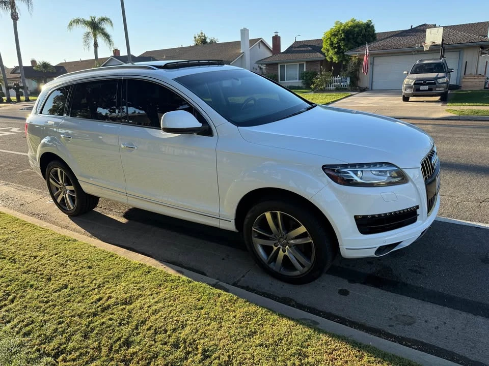 2011 Audi 4L Q7 - Image 2 of 19